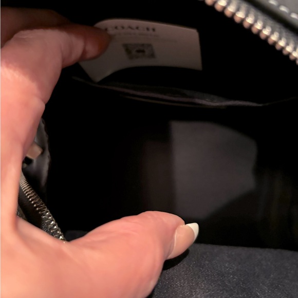 COACH NEW YORK Sydney Satchel Houndstooth - Picture 8 of 9